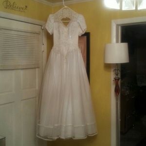 Wedding dress